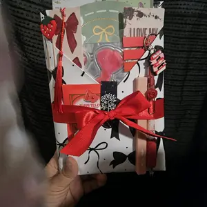 Hardcover sprayed edges