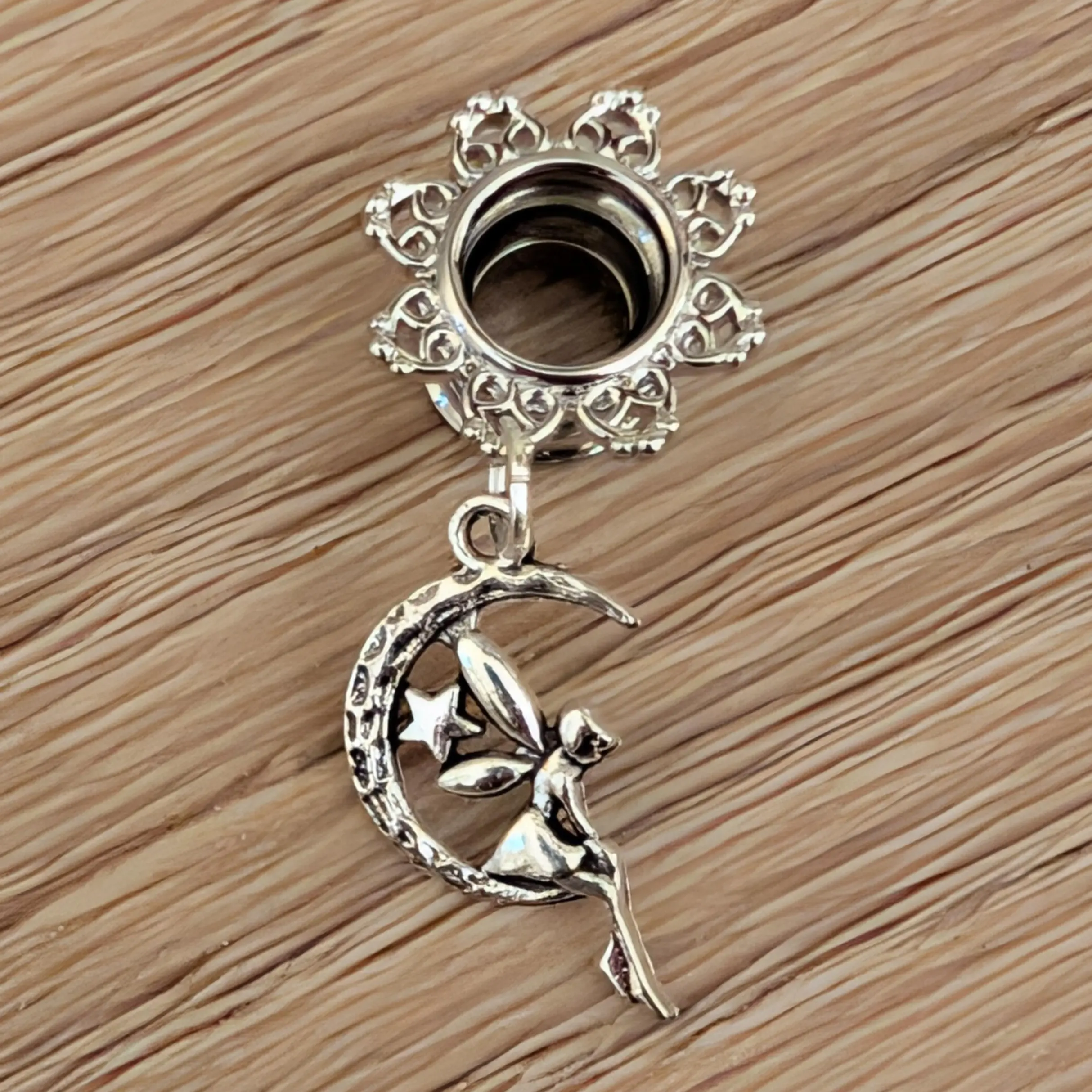 Pair Fairy Dangle Gauges Plugs Screw Fit Tunnels 2g 0g 00g 1/2 9/16 5/8 Inch pretty Silver Steel Ear Stretching jewelry drop earring unique moon