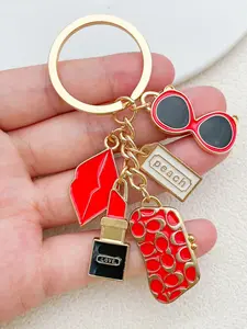 Fashionable lipstick lip sunglasses pendant keychain, Trendy Cute Keychain bag pendant, suitable for daily wear, vacation and dating occasions, and also a surprising exquisite small gift