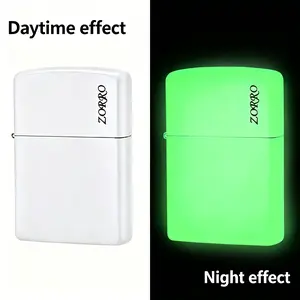 Luminous minimalist new cool kerosene lighter, high color retention harmless paint layer, exquisite gift box packaged kerosene lighter, suitable for gift giving or collection
