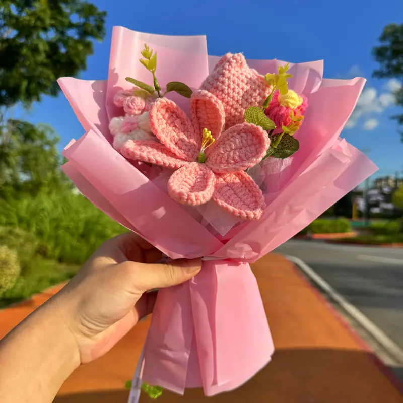Handmade Crochet Lily and Tulip Yarn Bouquet, Cute Flower Arrangement for Home and Office Decor, Faux Floral Decor, Ideal Birthday Gift, Decorative Flowers, Decorative Fake Florals, Artificial Flower Decoration