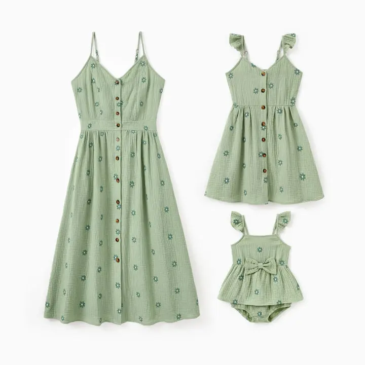 Matching Floral Cotton Dresses for Mom & Me Button-Down Smocked Floral Strap Dress for Mom, Baby Girl Ruffle Dress with Bow, Perfect for Summer Family Outings & Photos Pale Green
