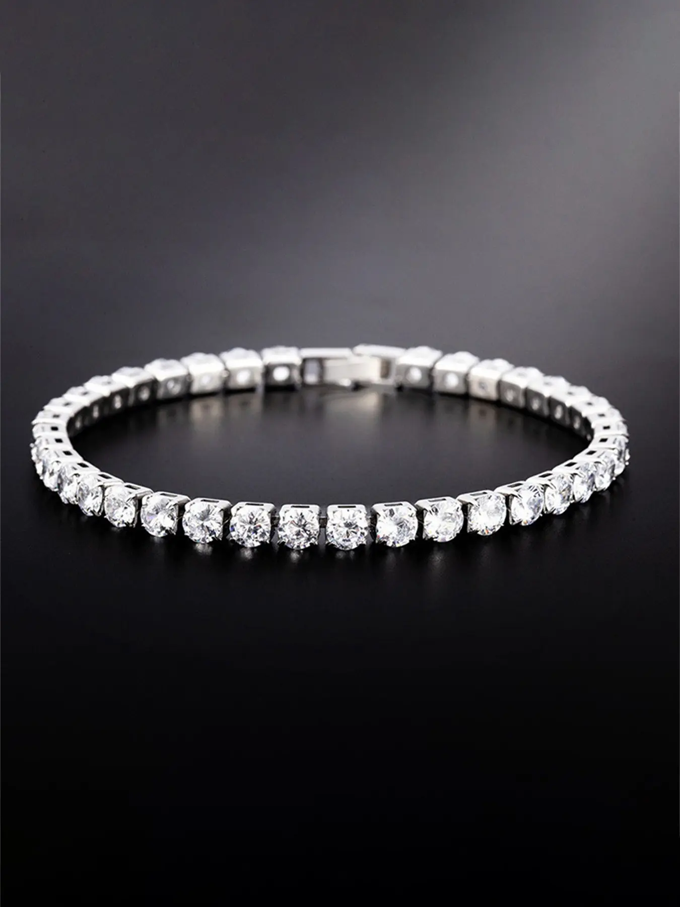 Luxury Hiphop Iced Out 4mm Cubic Zirconia Crystal Tennis Bracelets Sparkling Zircon Bracelet For Women Men Gold Color Silver Color Fashionable Bracelet Chain Jewelry Dainty Crystal Bracelet Exquisite Bracelet