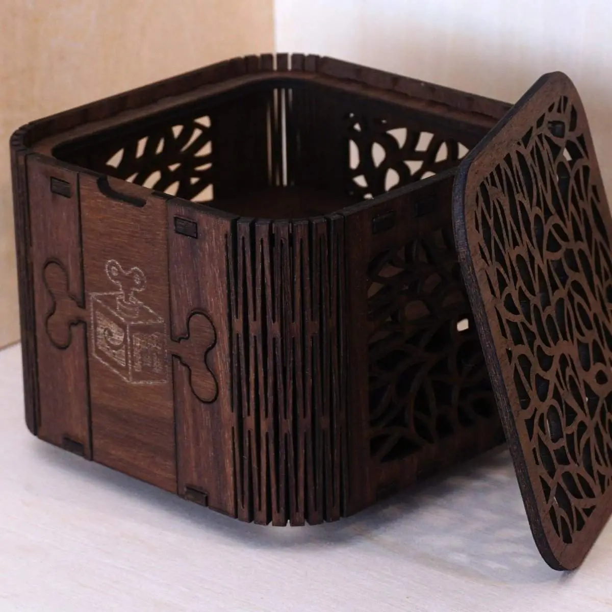 Custom Keepsake Music Box (VINES)