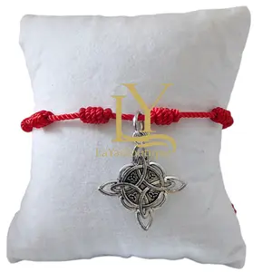 LaYaiBoutuque #1087 Protección Nudo de Bruja Hilo Rojo -  Chain-Joyería Oro Laminado alta calidad