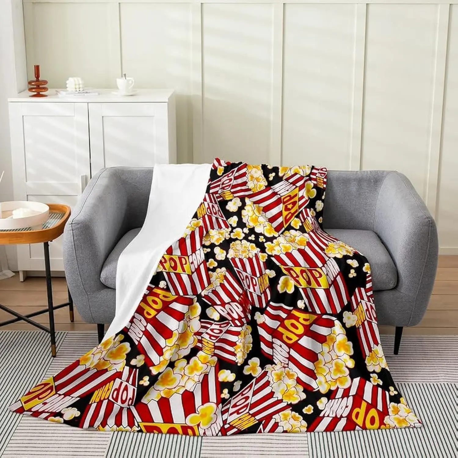 Feelyou Popcorn Blanket - Vintage Cinema Theme, Microfiber Fleece, Soft Fluffy Weave, Lightweight Warm, Good Edge Stitching, 2 Sizes, Vibrant Print, Machine Washable Bedding Linen Accessory for Adults, Feel Cosy, Indoor/Outdoor Couch/Bed Use