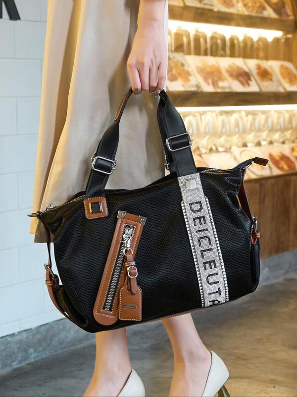 Fashionable and light luxury commuter shoulder tote bag, letter webbing shoulder messenger bag, three-dimensional bag-shaped metal zipper decoration, lightweight and durable casual versatile business travel bag, Casual messenger bags