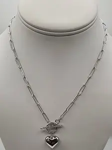 Cadena Pepper with Heart Pendant Necklace for Women Elegant Silver Tone Chain Jewelry Gift Plata 925 Perfect for All Occasions