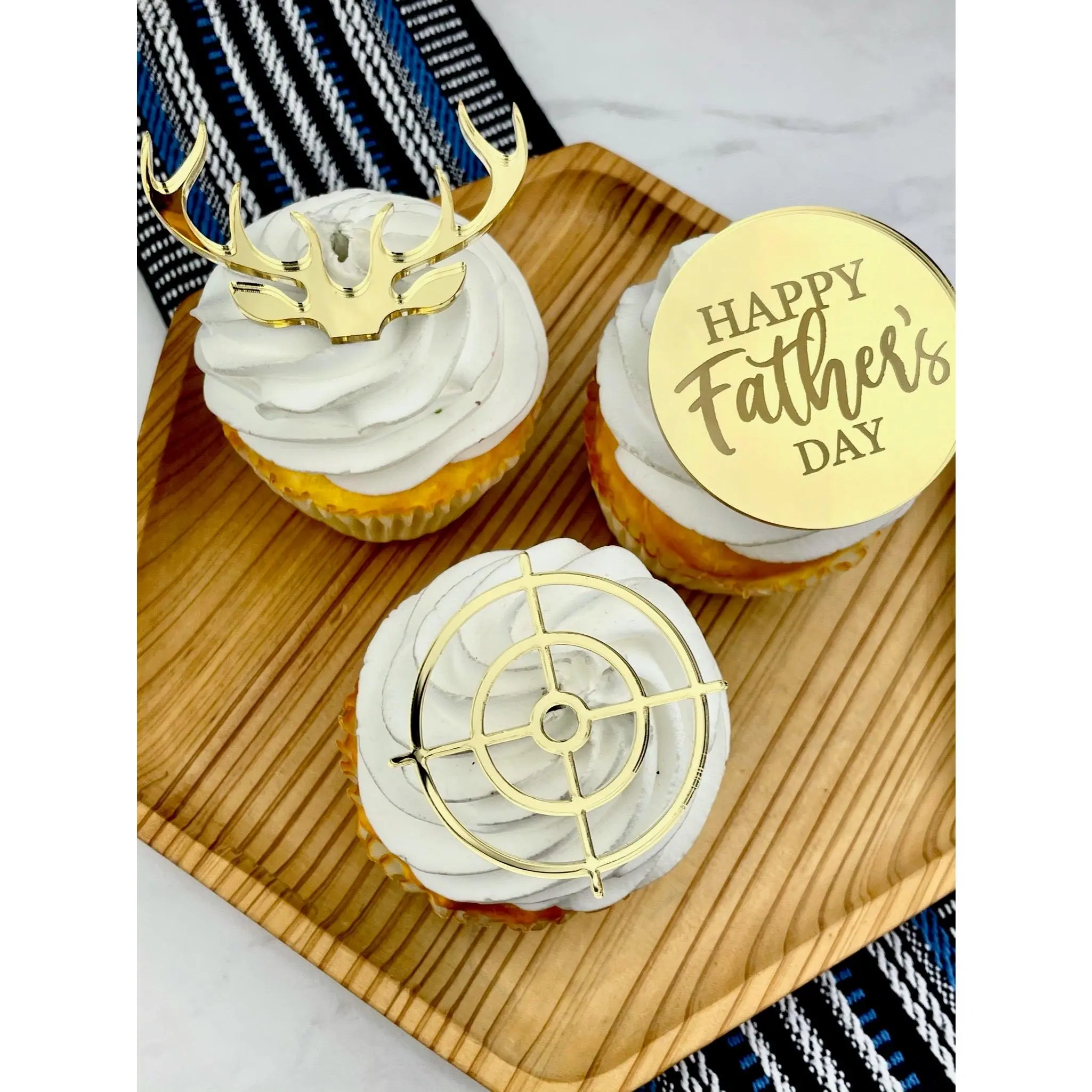 Hunting Dad Themed - Acrylic Cupcake Charm/Toppers (Set of 6)
