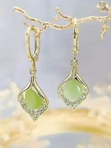 New Cat Eye Stone Earrings for Women, High-End Sparkling Drip Design, Lightweight Elegant Gift for Any Occasion, High Quality Earrings