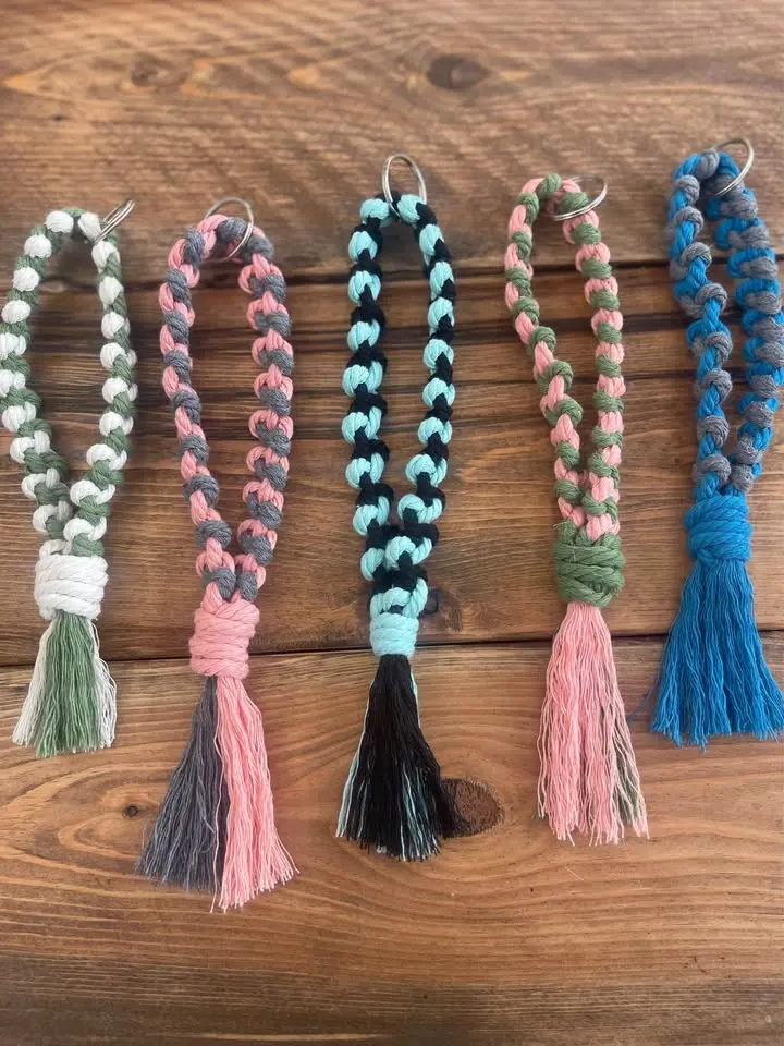Handmade Macramé Wristlet Keychain – Boho Style in 5 Color Options