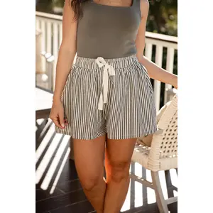 Simple Favorite Striped Shorts - DU Deal