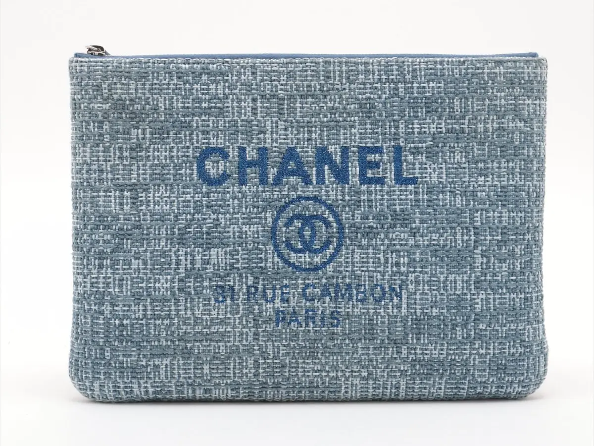 Pre-owned CHANEL Canvas Clutches & Wristlets Deauville Tweed Clutch
