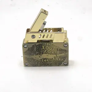 New Cool Novelty Lighter, Rare Vintage Kerosene Lighter, Catapult Fire Starter, Metal Material, High-End Personalized Lighter, Birthday Gift, For Male Smokers Unusual Gifts (Without Fuel) Decor