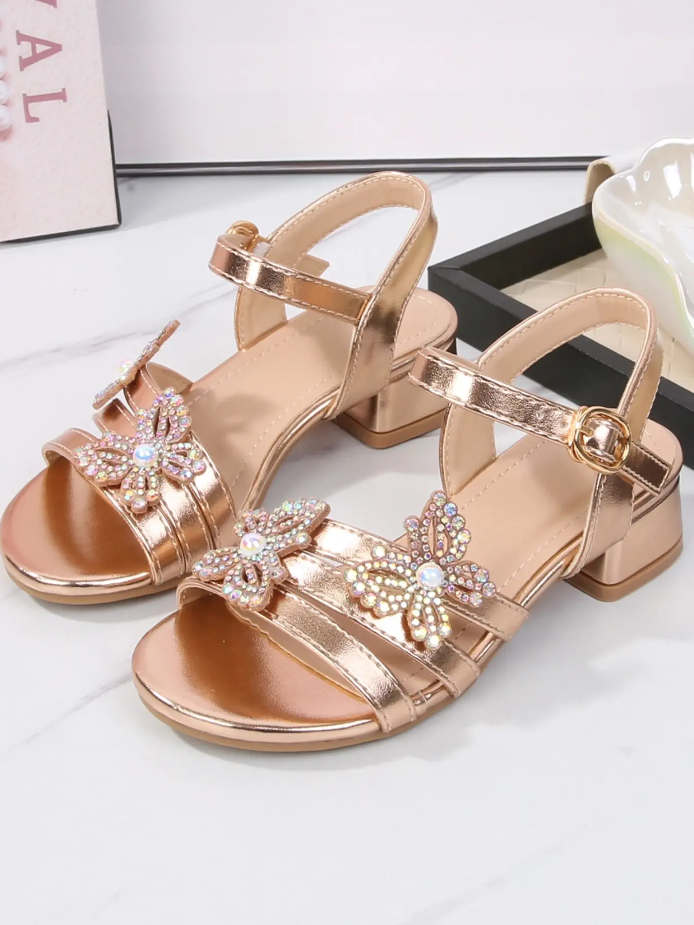 Elegant High Heel Sandals for Kids, Breathable Lightweight Party Shoes, Glitter Decorated PU Sandals, Butterfly Rhinestone Floral Design, Perfect for Weddings and Events
