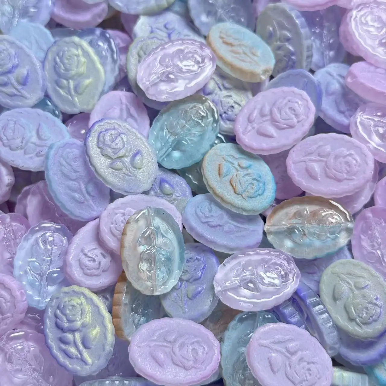 【A221】Pink & Blue Embossed Rose Beads, Suitable for Bead Stringing 75ml