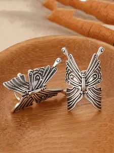 Bohemian Vintage Butterfly Ear Clips, Creative Insect Jewelry for Women, No Piercing Wings Earring Design for Artistic Style