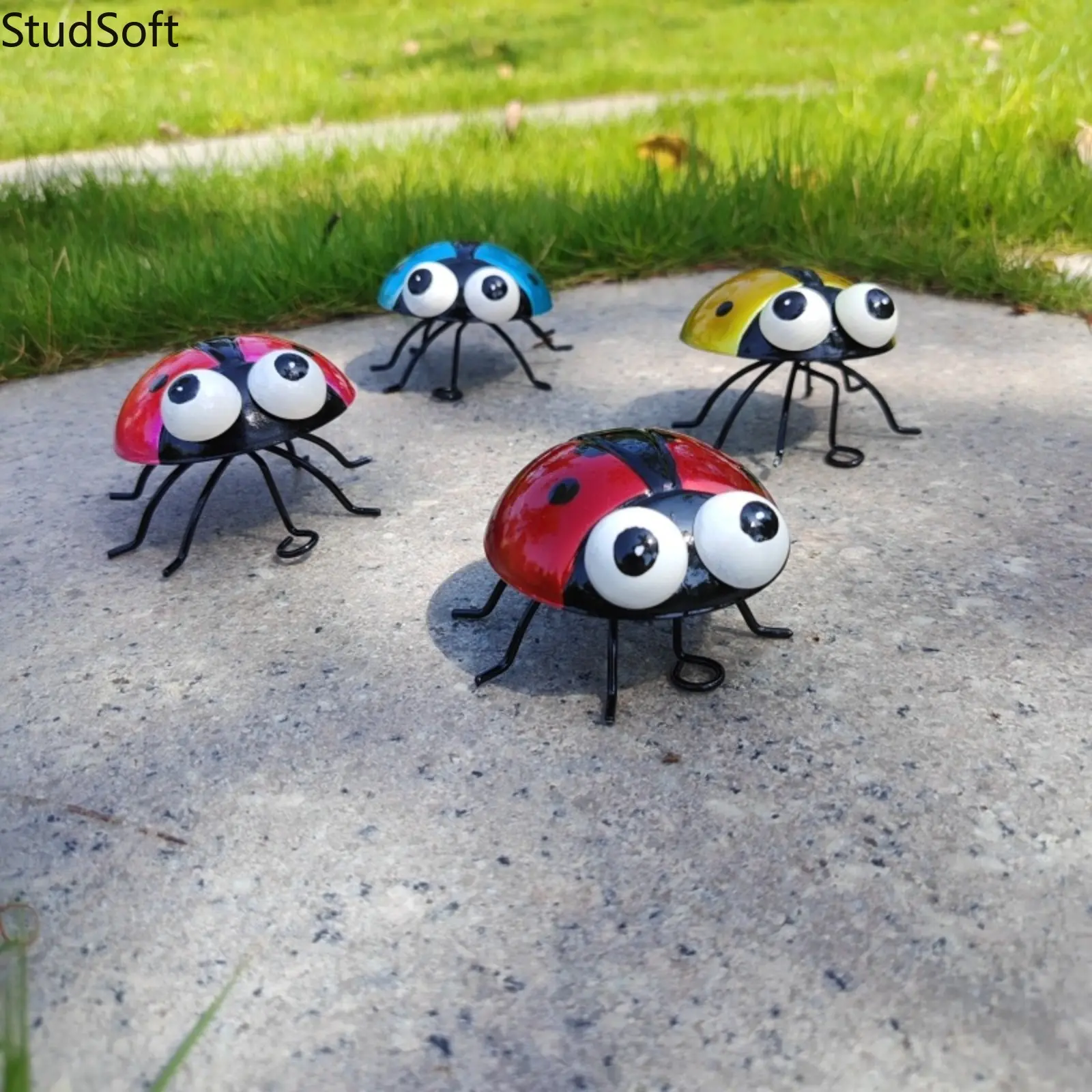 4-Piece Iron Art Beetle & Ladybug Wall Decor Set — Outdoor Patio, Balcony, Garden Fence, and Wall-Mounted Yard Decoration