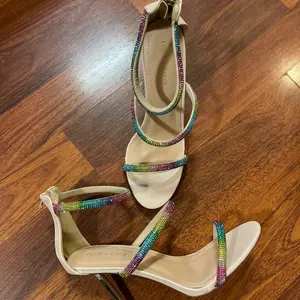 Chase & Chloe Multicolor  Strappy Sandals Size 11 Summer Stylish Girl