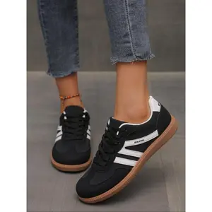 Women's Fashionable Patchwork Lace Up Low Top Sneakers, Casual Comfortable Sports Shoes for Daily Wear, Female All-match Round Toe Shoes for Fall(Sheet)