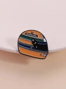 F1 Legend Driver Helmet Brooch, Classic Racing Style Pin, Collector's Accessory, Backpack Clothing Decoration, Fan Memorial Gift, Iconic Ayrton Senna