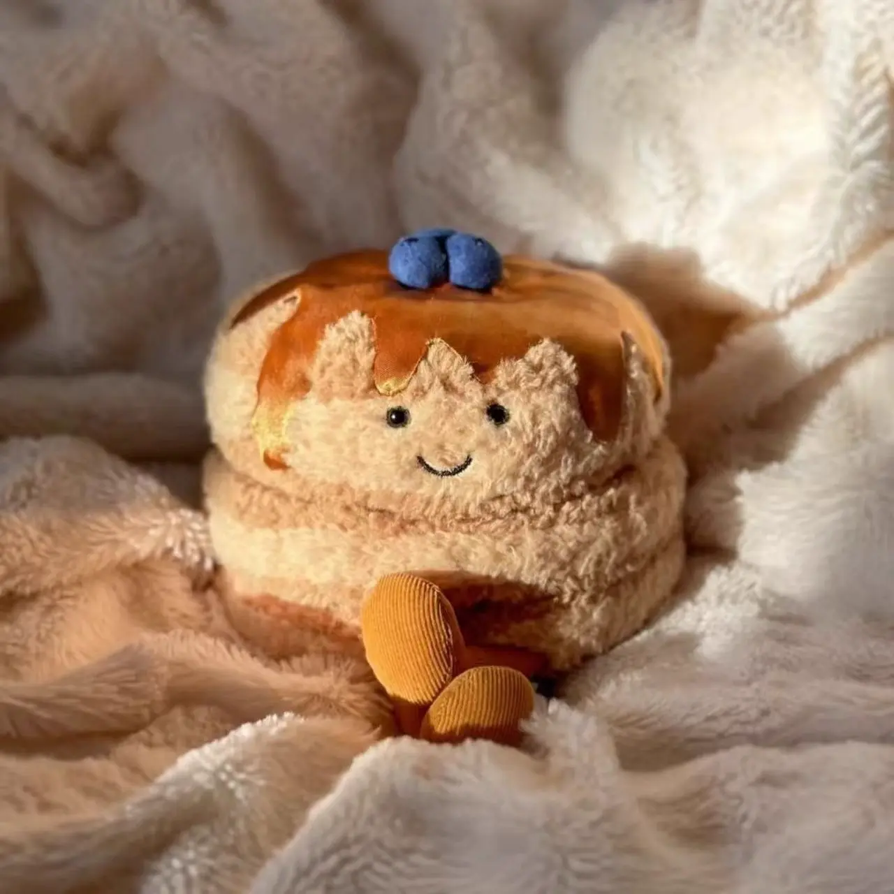 Cute Birthday Cake Plush Toy, Soft Kawaii Dessert Stuffed Animal, Adorable Cake Plushie, Cuddly Collectible Toy, Cozy Room Decor & Gift for Plush Lovers