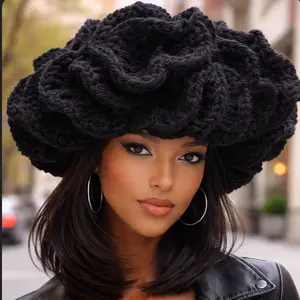 Stylish Black Ruffled Brim Hat for Women - High-Quality Materials & Timeless Design - Perfect Fit for Any Outfit