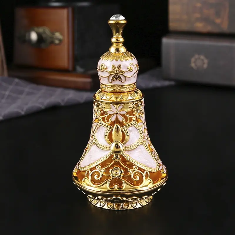 Butterfly Shaped Perfume Bottle, Butterfly Design, French Luxury Style, Crystal Glass Body with Wings, Perfect Gift for Best Friend Birthday