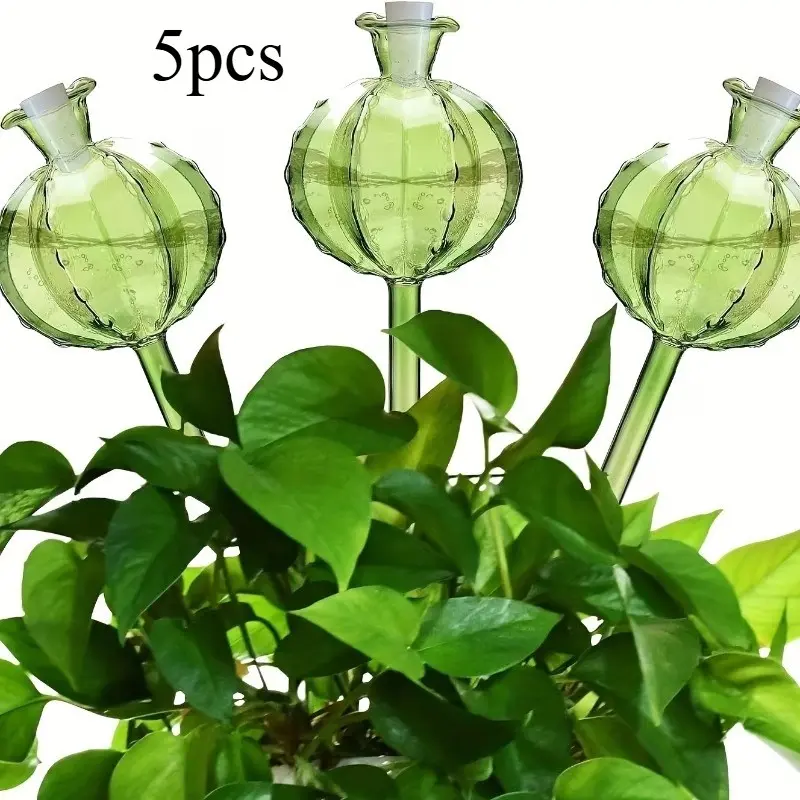 Five-Piece Cactus-Shaped Plant Automatic Watering System, Plastic Watering Ball, Cute Decorative Design, Easy to Use, Automatic Plants Watering