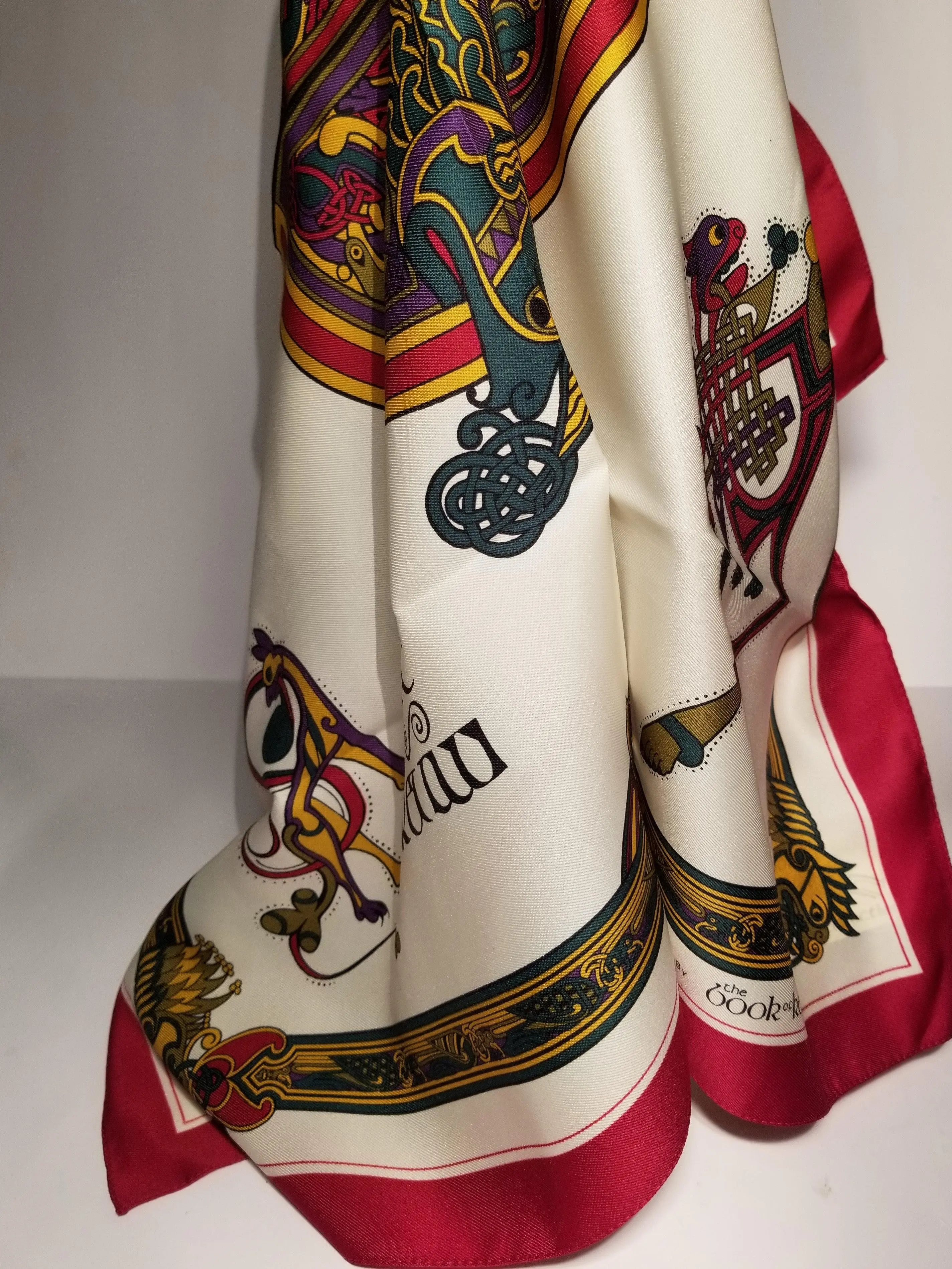 Square S2 Irish Scarf – Inspired by Book of Kells (26"x26")