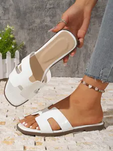 French Style Summer Slippers for Women, New Fashion Small Fragrance Beach Sandals, Flat Sole One-Strap Casual Shoes, Outdoor Wear
