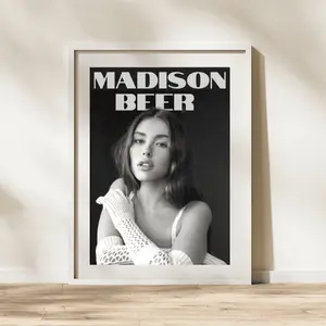 Madison Beer Poster, Music Wall Art, Pop Music, Minimal Wall Art, Portrait Poster, Make You MiWall Decor Poster