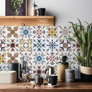 24-Piece Peel-And-Stick Wallpaper, European Vintage Floral Pattern, PVC Waterproof & Heat Resistant, Kitchen & Bathroom Decoration