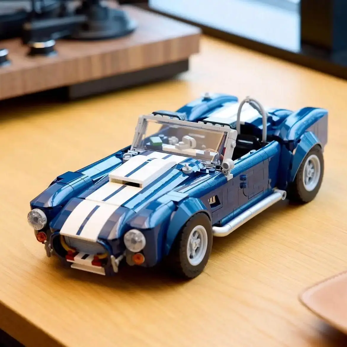 New 1241 Pieces Cobra Race Car Building Block Set, Adult and Child Toy Gift, Boy and Girl Birthday Present, Educational Puzzle Kit, Vehicle Building Blocks