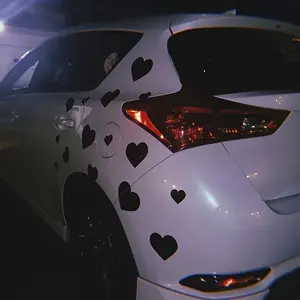 Heart Pattern Car Sticker, Waterproof Self-adhesive Vinyl Car Sticker, Scratch Covering Modification Decals, Suitable for Windows, Full Body, Gas Cap, Bumper, Mirrors