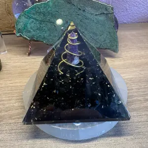 Black Tourmaline & Amethyst Orgone Pyramid – Protection, Transmutation & Spiritual Balance