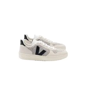 Veja V-10 Snow / Black  VX0401439A Women's