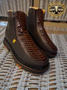 Men's Slip Resistant Boots / Shoes /Ankle Boots Genuine Leather New Print pittonn Design / Zapato para Hombre Resistente a Resbalones Piel Genuina con Nuevo Diseno pittooon