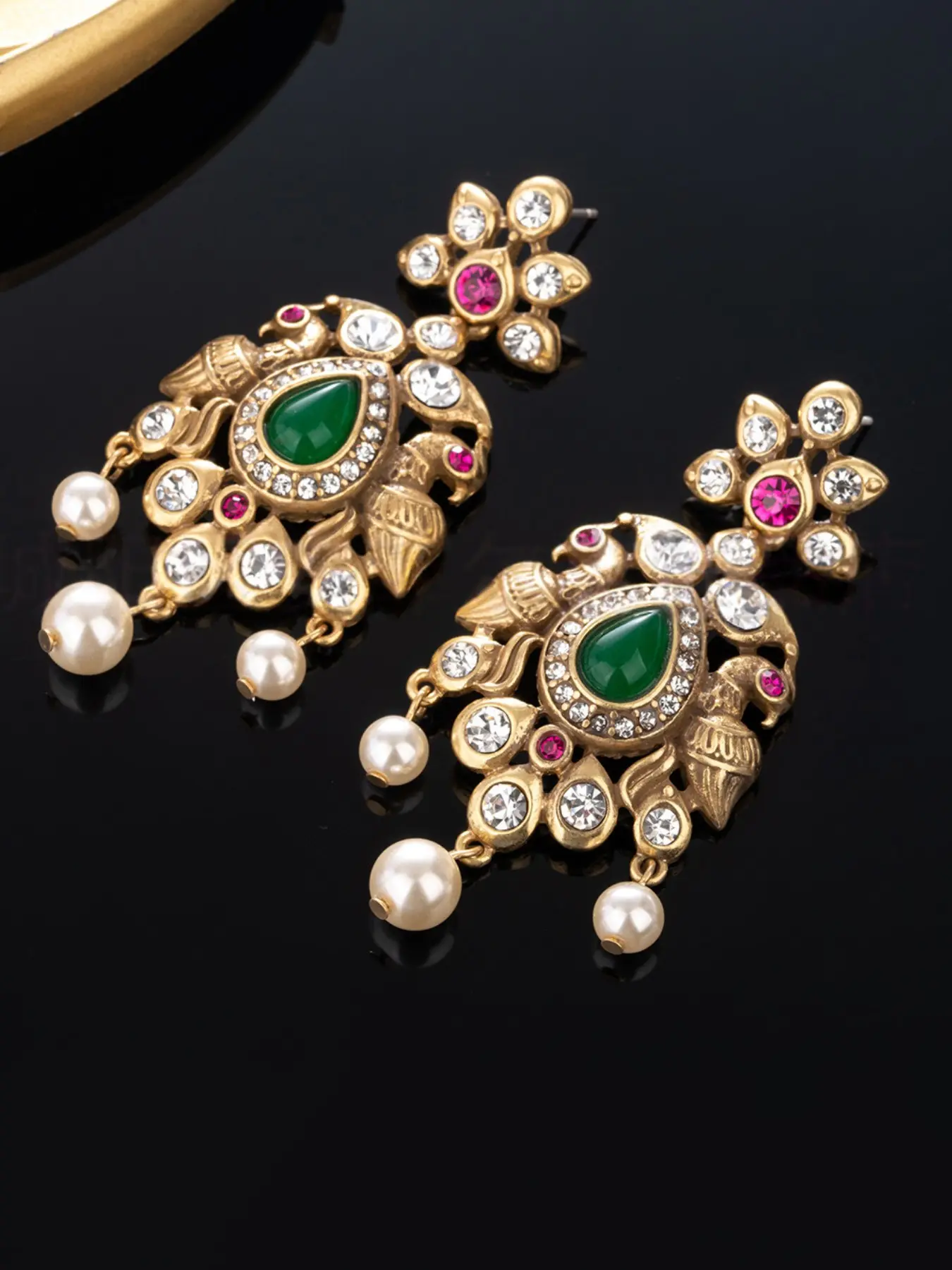Women's Fashion Pendant Dangling Earrings, Luxurious Baroque Pearl Drop, Elegant Style for Parties and Events, Perfect Gift Choice, Dangle Earrings, Dangly Earrings, Fashionable Accessories