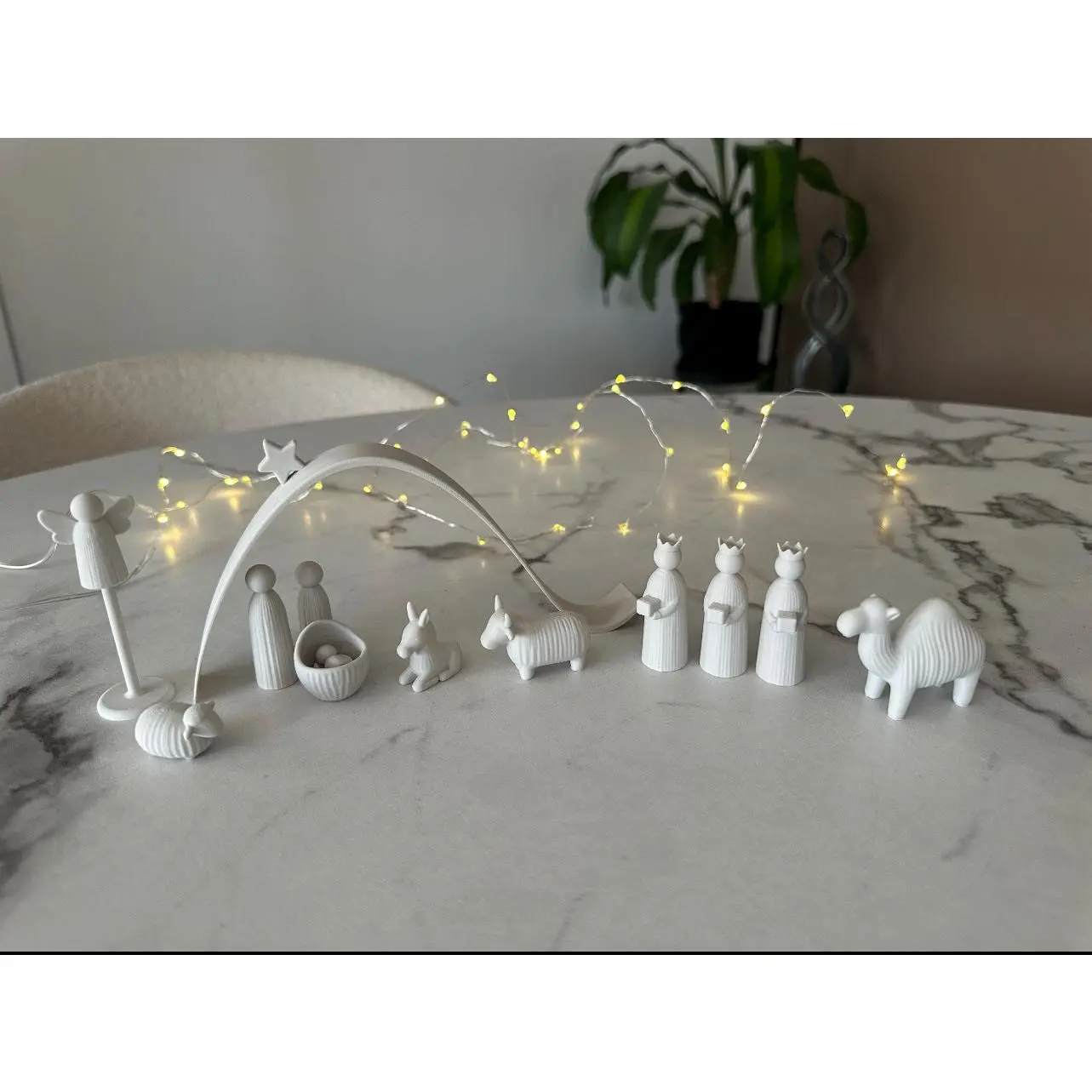 Minimalist Nativity Scene: Modern Christmas Tabletop Decor