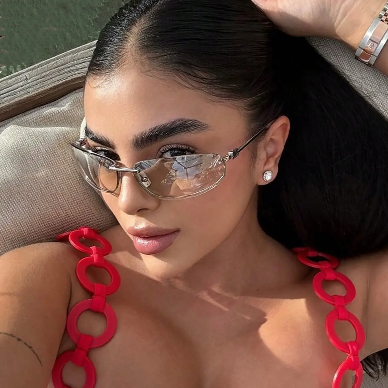2026 Y2K High-End Oval Rimless Sunglasses for Women | UV400 Shield | Retro Face-Framing Streetwear