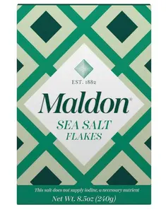 Maldon Salt, Sea Salt Flakes, 8.5 oz (240 g), Kosher, Natural, Unique Gourmet Pyramid Shaped Salt Flakes, Perfect for a Wide Range of Dishes, Hand-Harvested for Four Generations (Packaging May vary)