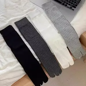Lolita Ballet Combed Cotton Split Toe Woman Socks Solid Color Stripe Comfortable Soft Two-Toed Japanese Harajuku Women Tabi Sox