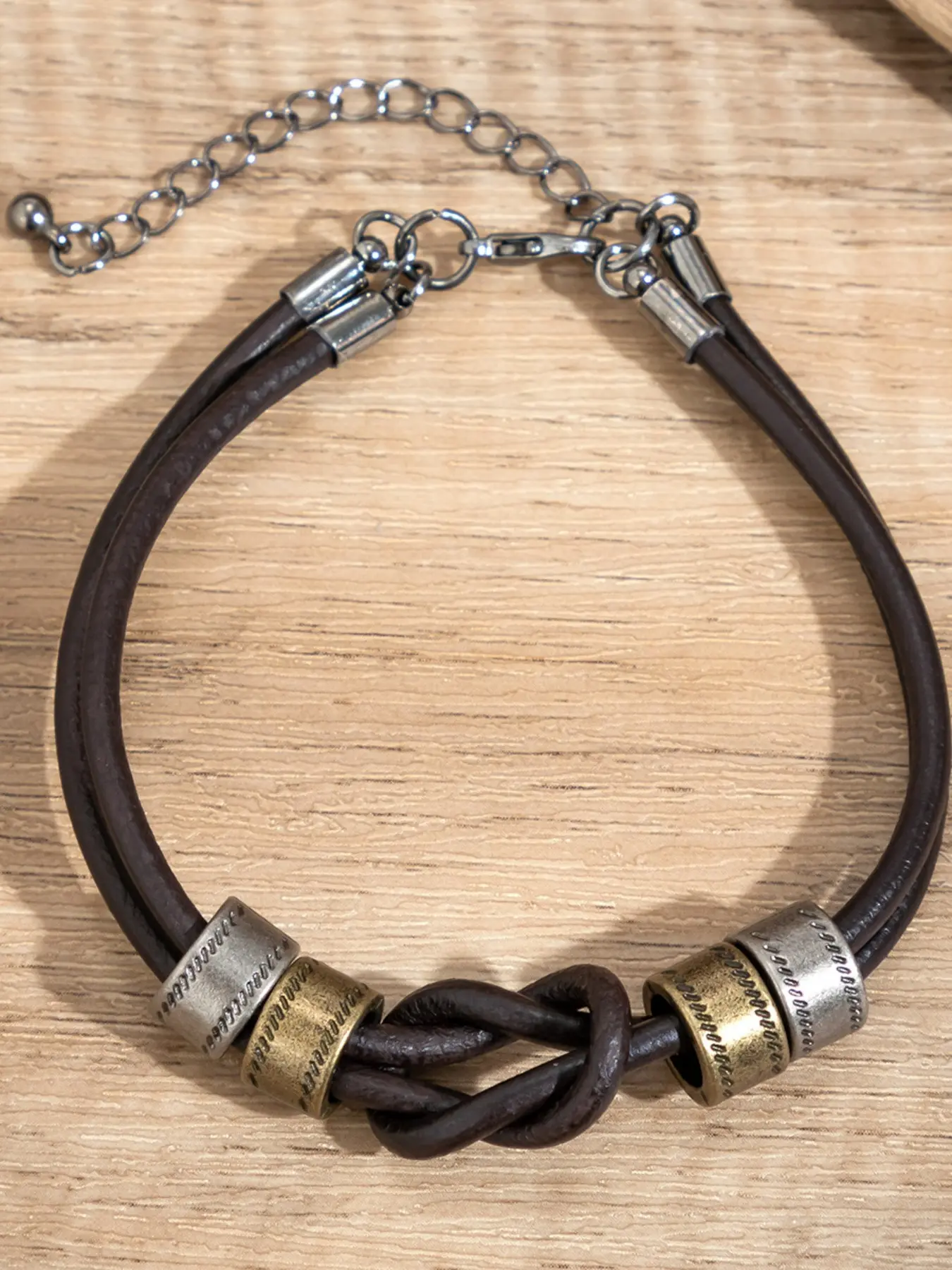 Men's Simple Leather Knot Circle Necklace, Hip Hop High-End Beaded Clavicle Chain, Cross-Border Accessories for Men, Love Knot Necklace