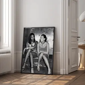 Naomi Campbell & Kate Moss Print – Fashion Poster, Black and White Wall Art, Vintage Photography Print, Home Decor