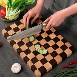Large/Tray-shaped checkered cutting board, made from high-quality wood, is safe and durable, perfect for cutting meat, cheese, bread, vegetables, and fruits. An excellent kitchen essential, ideal as a gift for Christmas or housewarming parties