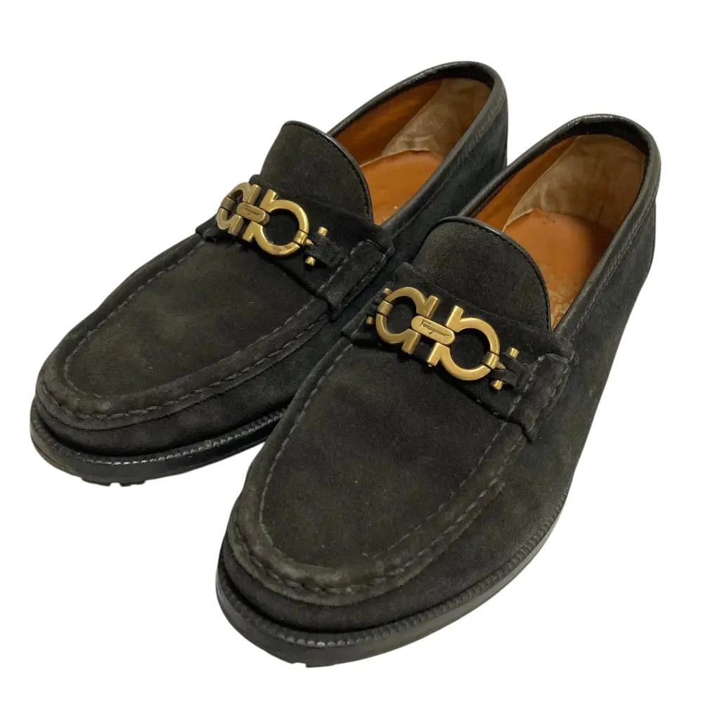 Pre-owned SALVATORE FERRAGAMO Suede Small Leather Goods Loafers