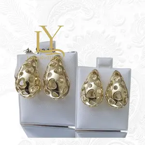 LaYaiBoutique #1582 Pendientes Gota - Classic Earrings for Women.