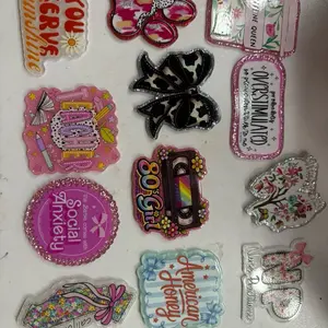 LIVE CLAIM! Badge reels, pop sockets, vent clips