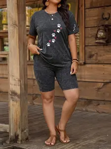 Plus Size Women's 2-Piece Set, Creative Print, Vintage Distressed Short Sleeve & Shorts, Versatile Casual Loungewear Home & Outdoor Summer Outfit